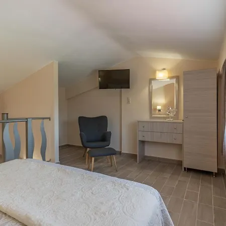 Elia Luxury