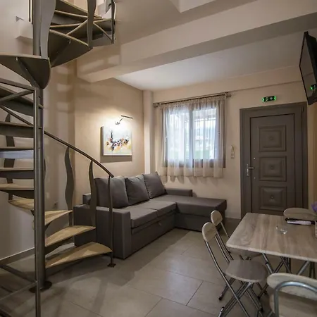 Elia Luxury *