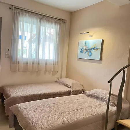 Elia Luxury * Sztavrósz