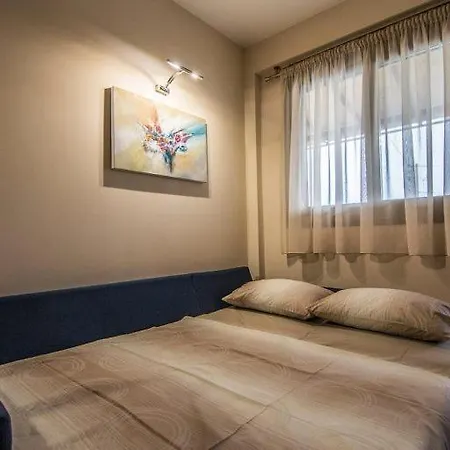 Apartman Elia Luxury Sztavrósz