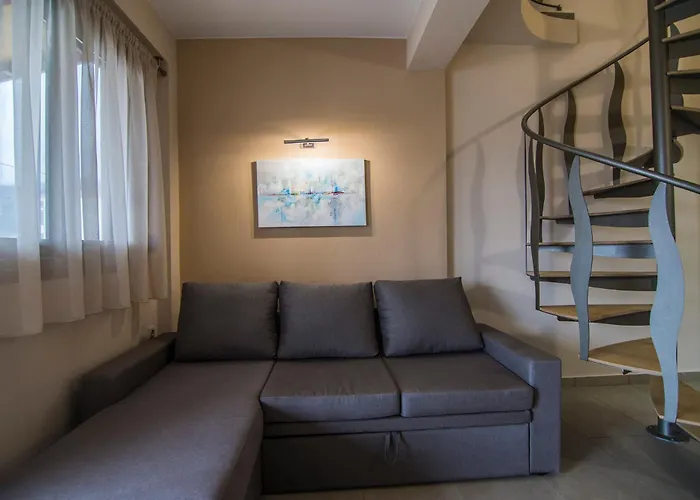 Elia Luxury * 斯塔夫罗斯