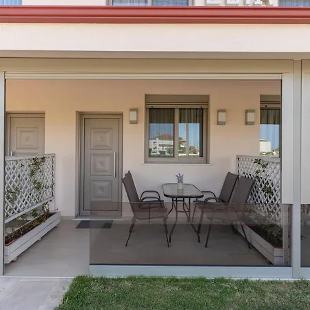 Elia Luxury * Stavros (Thessaloniki)